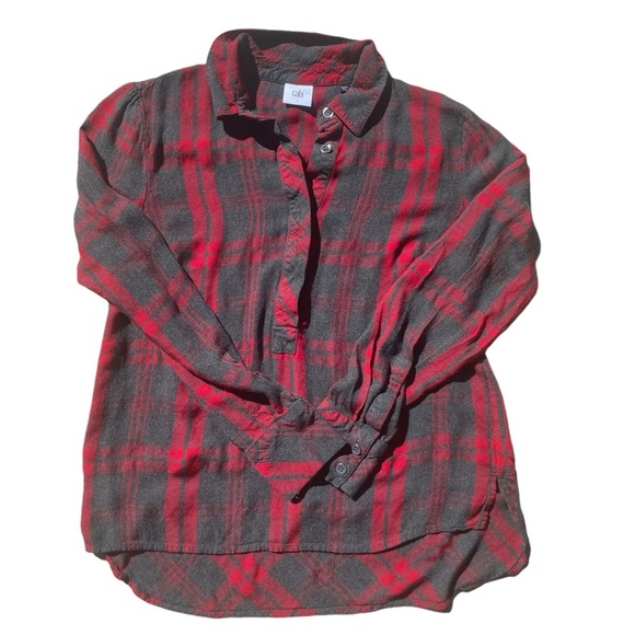 Cabi Cunningham Red Plaid Popover Button Up Shirt Size Small - Picture 1 of 5